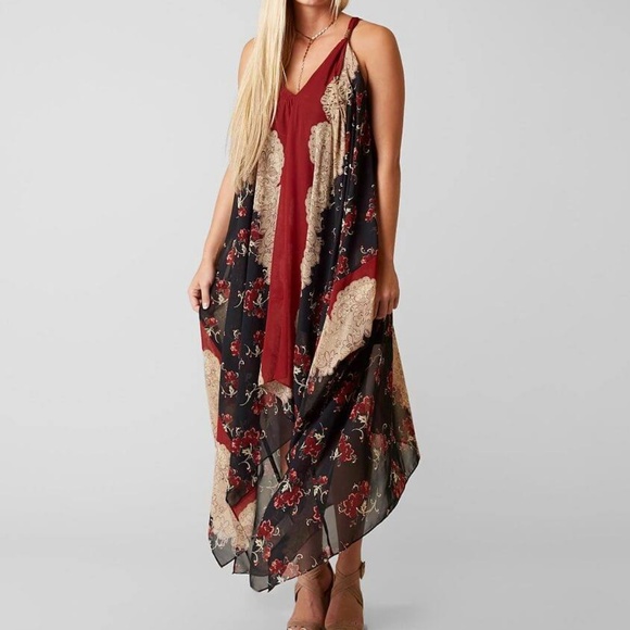 Dresses & Skirts - The Gimmicks Chiffon Embellished Maxi Dress L